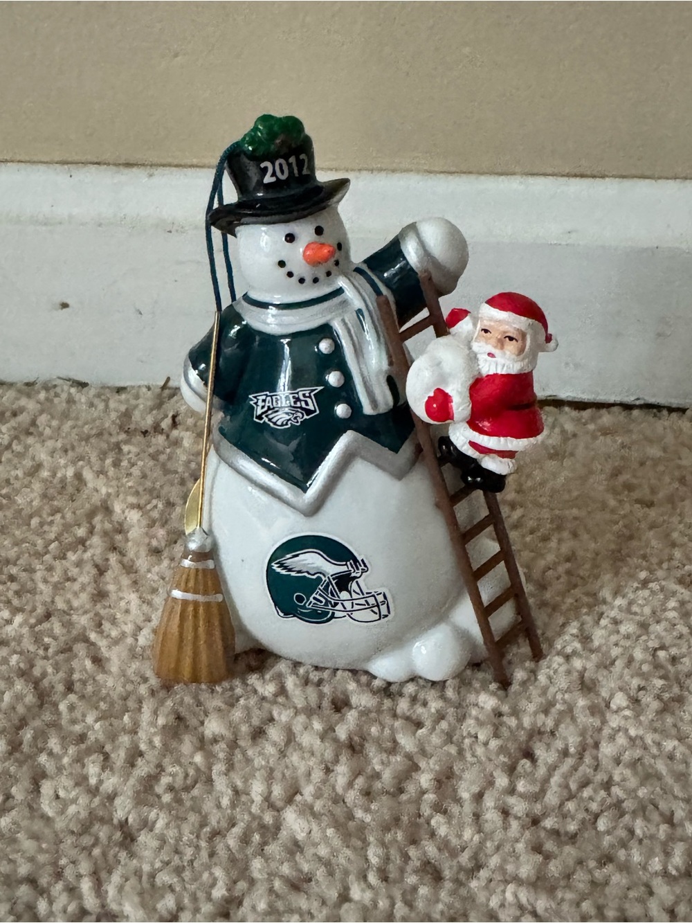 Philadelphia Eagles Danbury Mint Game Day Snowman 2012 Ornament w Box
